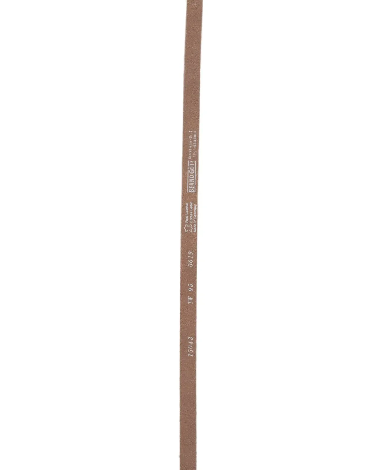 Bernd Götz - weißer Gürtel in schmaler Form