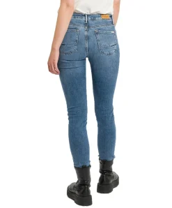 Cross Alan Skinny Jeans in mittelblau und hohem Bund
