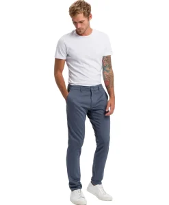Cross Chino-Hose im Tapered Fit in blauer Struktur-Optik