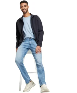 Cross Damien mit Slim Fit Jeans in hellblauer Waschung