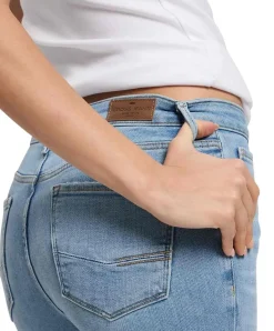 Cross Jeans Alan Skinny Fit in Hellblau