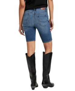 Cross Jeans Anya Short mit hohem Bund in Mittelblau