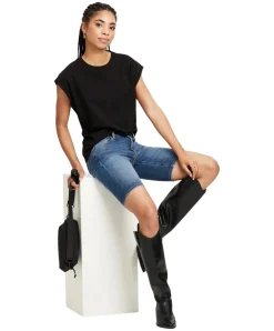 Cross Jeans Anya Short mit hohem Bund in Mittelblau