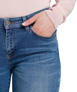 Cross Jeans Bootcut Lauren mit High Waist in Mittelblau