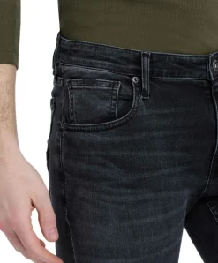 Cross Jeans Damien mit Slim Fit in Schwarzer Used-Optik