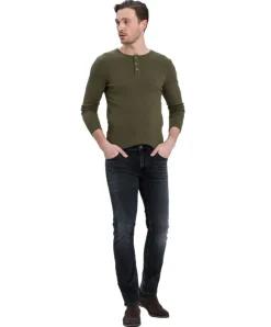 Cross Jeans Damien mit Slim Fit in Schwarzer Used-Optik