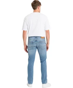 Cross Jeans Dylan mit Regular Fit in heller Verwaschung