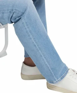 Cross Jeans Dylan mit Regular-fit in Hellblau