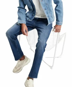 Cross Jeans Dylan mit Regular Fit in Mittelblau