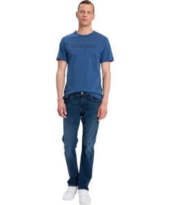 Cross Jeans Dylan mit Straight Leg in dunkler Verwaschung