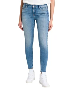 Cross Jeans Giselle mit 7/8-Länge in Hellblau
