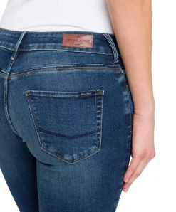 Cross Jeans Giselle mit 7/8-Länge in Dunkelblau