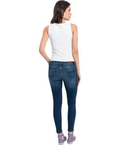 Cross Jeans Giselle mit 7/8-Länge in Dunkelblau