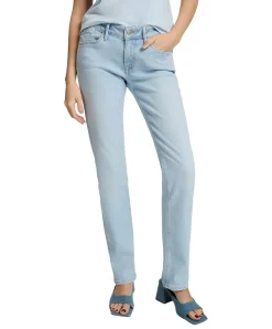 Cross Jeans Rose in Bleach-Waschung mit mittelhohem Bund