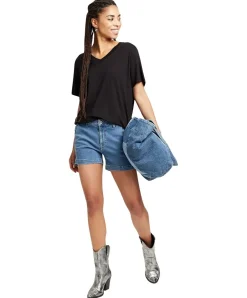 Cross Jeans Shorts Arya in Mittelblau