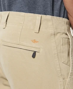 Dockers Chino Alpha Slim Smart 360 Flex in Khaki