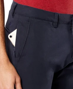 Dockers Chino Hose Tapered Fit Alpha in Navy