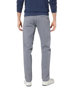 Dockers Chinohose Alpha aus hellgrauen Smart 360 Flex