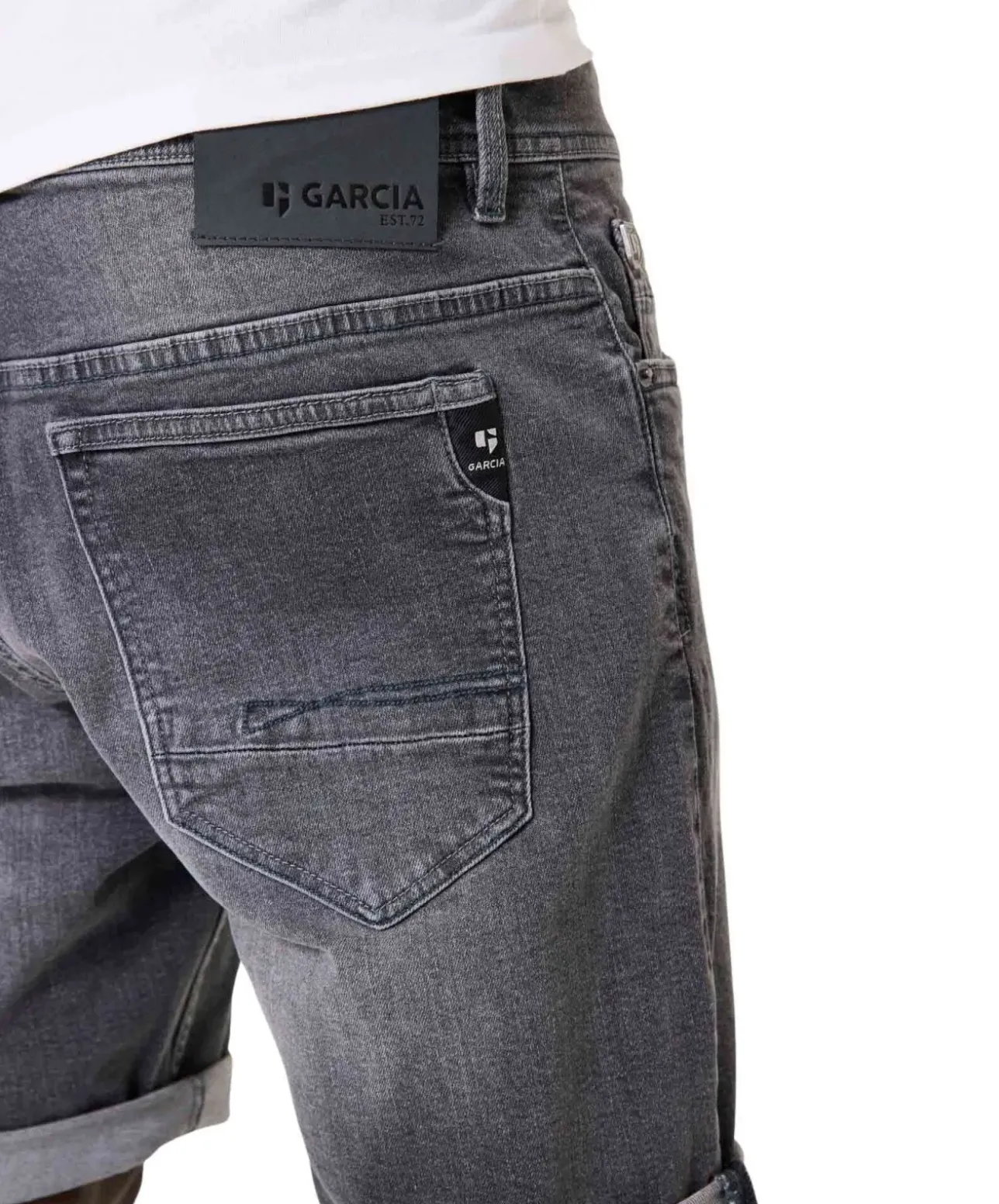 Garcia Russo Jeans Shorts in grauer Waschung