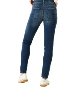 Garcia Shapejeans mit Curved Slim Fit in Medium Used