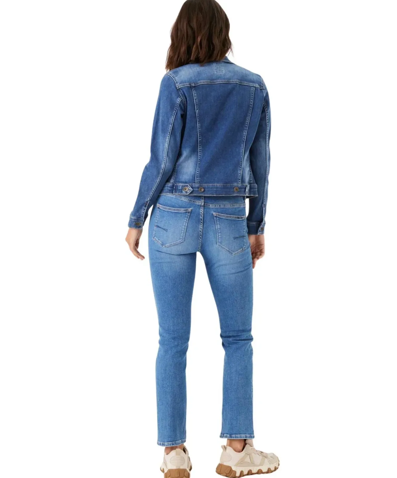 Garcia Slim Fit Jeansjacke Sofia in mittelblauer Waschung