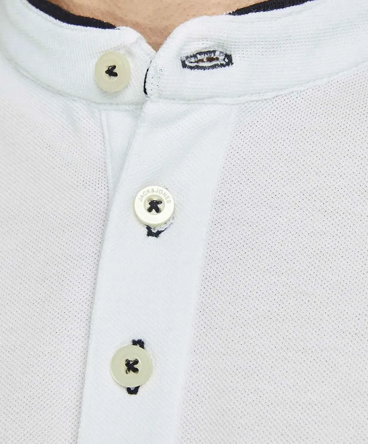 Jack & Jones Poloshirt Paulos mit Mao Kragen in Weiß