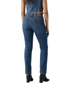 Levi's 501 Damen Jeans mit geradem Bein in Mittelblau