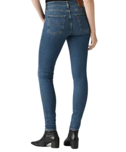 Levi's 721 High Rise Skinny Jeans in Blue Wave Dark