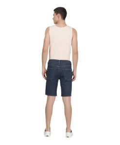 Levi's 405 Shorts aus mittelblauen Denim mit Stretch