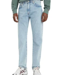 Levi's 502 Taper Jeans in hellblauer Waschung