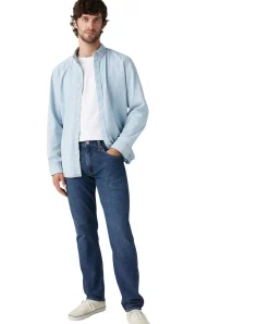 Levis 502 Taper Jeans in mittelblauer Waschung