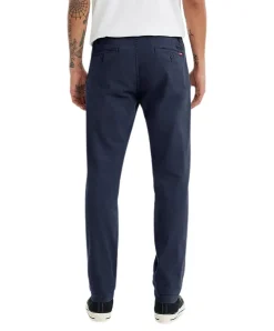 Levi's Chino XX mit Regular Fit in Dunkelblau