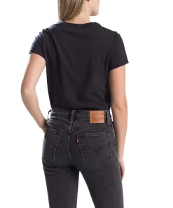 Levi's T-Shirt in Schwarz mit kleinem Marken-Logo