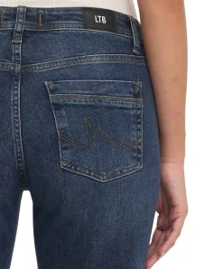 LTB Bootcut Jeans Vilma in dunkelblauer Waschung