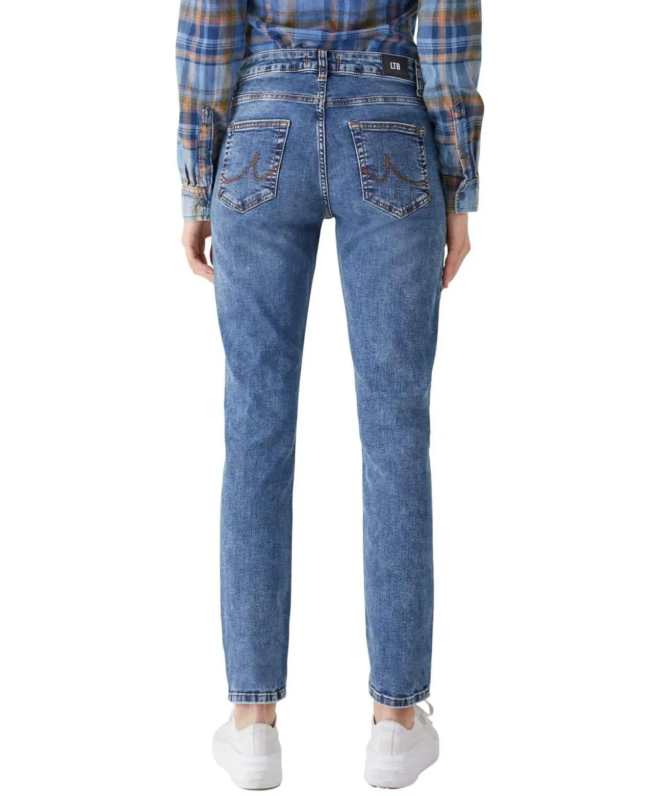 LTB Jeans Aspen Y in hellblauer Used Waschung