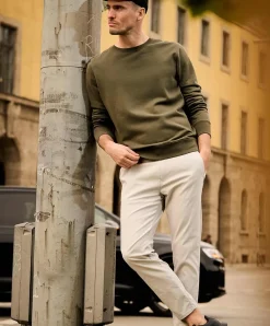 MAC Griffin Chino in Grau mit Tapered Fit