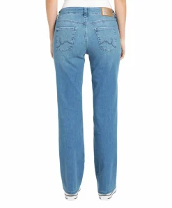 MAC Jeans Laura in Baby blauer Waschung mit Flared Fit