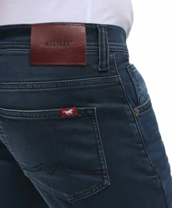 Mustang Chicago Shorts aus Stretch Denim in dunklem Used
