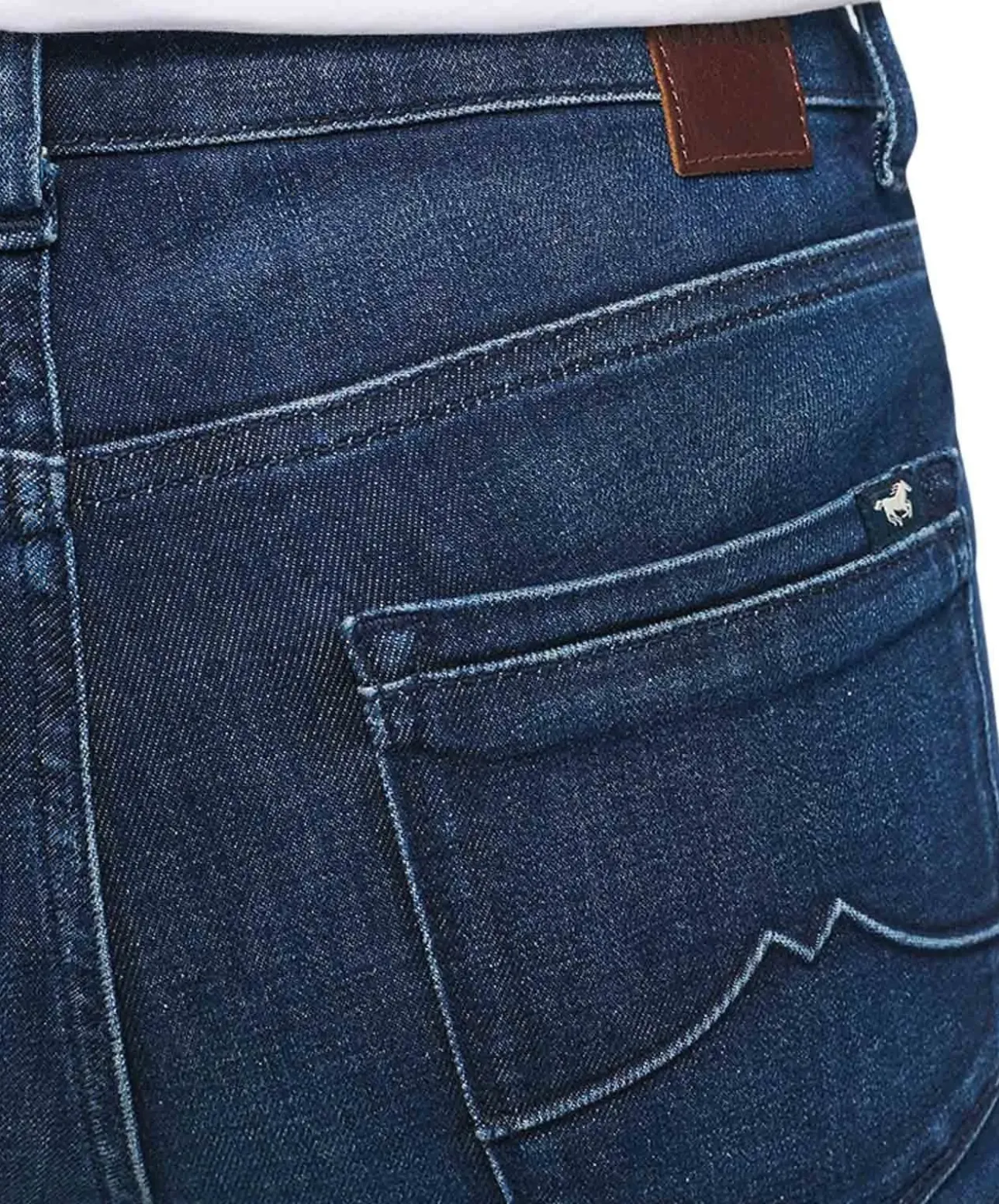 Mustang Shelby Jeans Slim Fit in dunkler Waschung