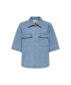 Only Jeansbluse Belle in hellblau mit Brusttaschen