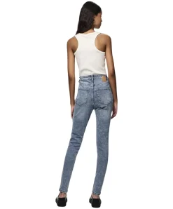 Pieces Dana Jeans Skinny Fit in Hellblau