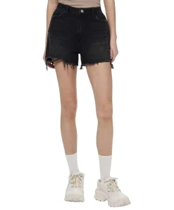 PIECES Jeansshorts in schwarz mit ausgefranstem Saum