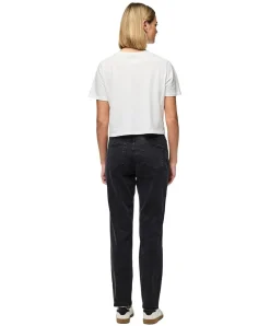 PIECES Kesia Mom-Fit Jeans in Schwarz mit Knöchellänge