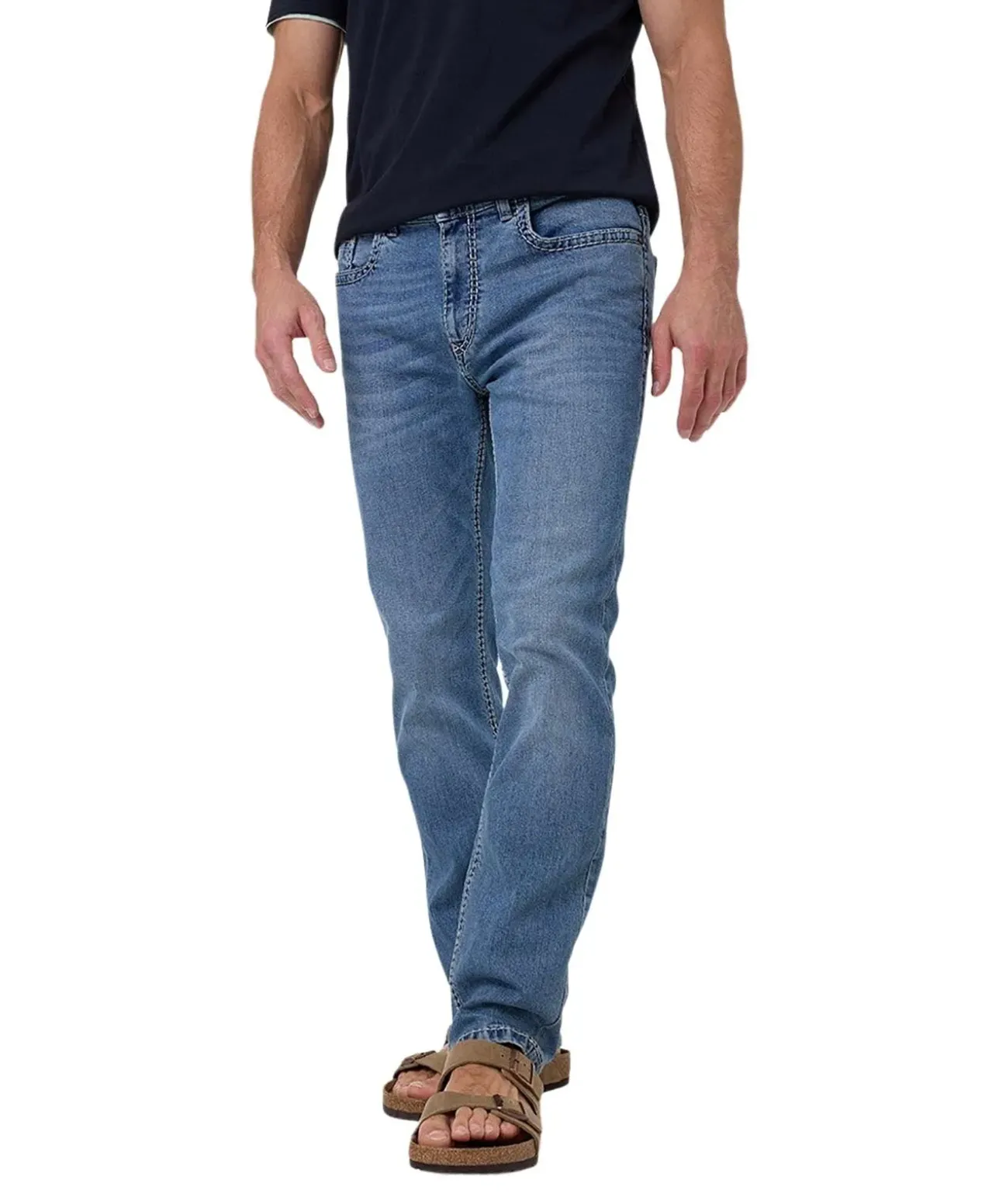 Pioneer Rando 1654 mit Regular Fit in hellblauer Waschung