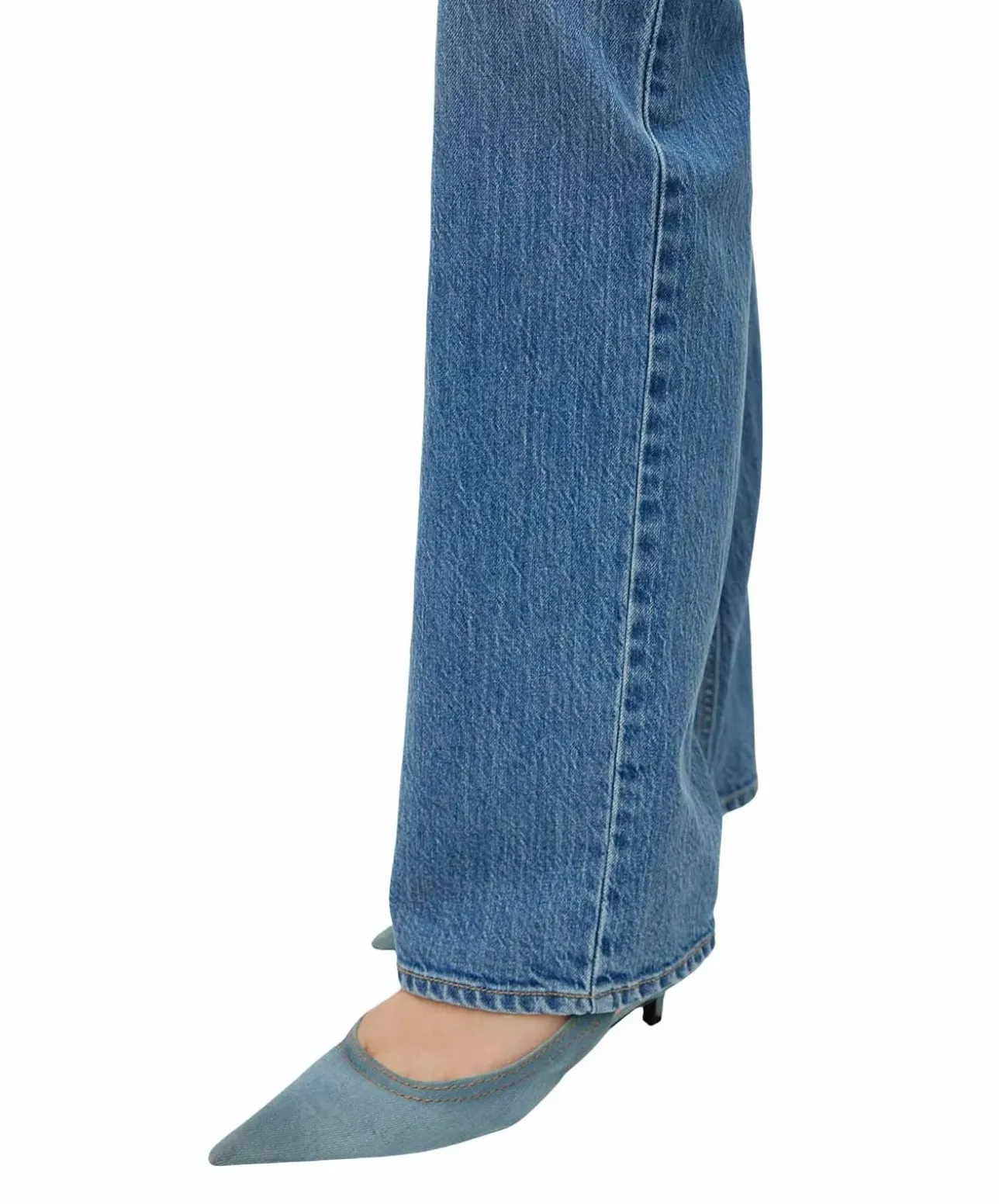 Vero Moda Tessa Jeans in Mittelblau mit Straight Fit