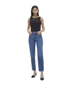 Vero Moda Tessa Jeans mit hoher Taille in Mittelblau