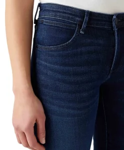 Wrangler Jeans Bootcut mit Body Bespoke in Dunkelblau