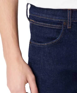 Wrangler Jeans Greensboro im tiefem Dunkelblau