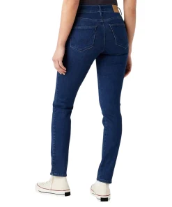 Wrangler Jeans Slim fit mit Body Bespoke in Marineblau