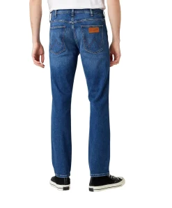Wrangler Jeans Straight Fit Greensboro in Hard Edge